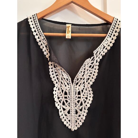 Shoreline Swimsuit Cover Up Plus Size Black & White - Picture 7 of 7